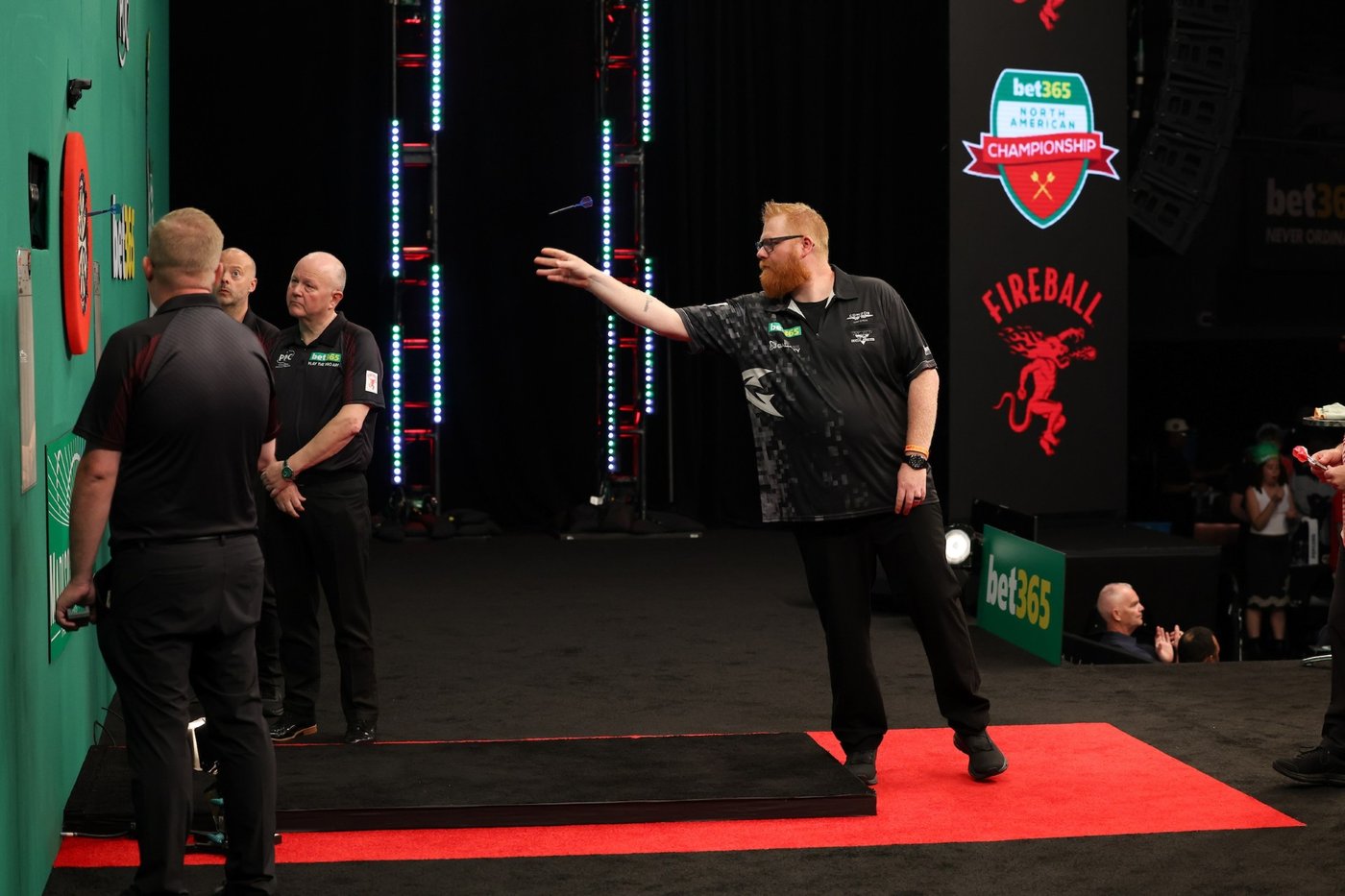 Hamilton's Matt Campbell defeats Jim Long in all-Canadian darts final | iNFOnews.ca Hamilton's Matt Campbell defeats Jim Long in all-Canadian darts final | iNFOnews.ca