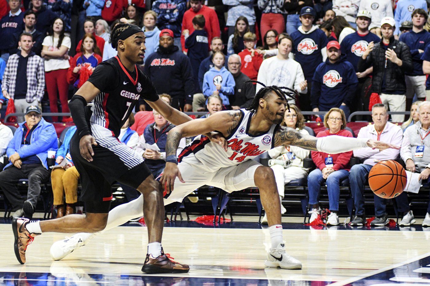 Murrell, Brakefield lead No. 24 Mississippi to a 63-51 win over Georgia | iNFOnews.ca Murrell, Brakefield lead No. 24 Mississippi to a 63-51 win over Georgia | iNFOnews.ca
