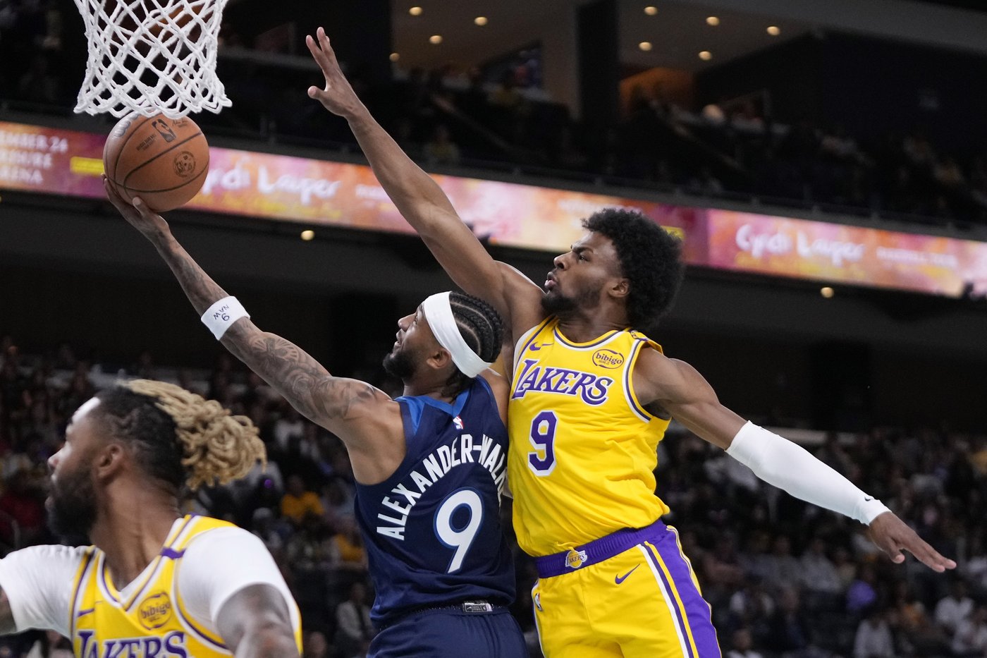 Bronny James begins his Lakers career with a preseason debut. LeBron won't join until the next game | iNFOnews.ca Bronny James begins his Lakers career with a preseason debut. LeBron won't join until the next game | iNFOnews.ca
