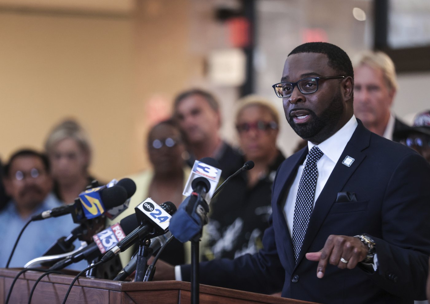 Memphis mayor says he got confirmation National Guard would be deployed from Trump's TV comments | iNFOnews.ca Memphis mayor says he got confirmation National Guard would be deployed from Trump's TV comments | iNFOnews.ca