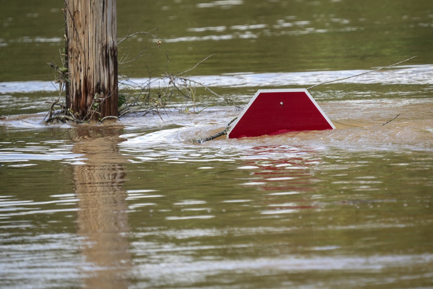 Death toll rises from Helene while supplies are rushed to North Carolina and Florida digs out | iNFOnews.ca Death toll rises from Helene while supplies are rushed to North Carolina and Florida digs out | iNFOnews.ca