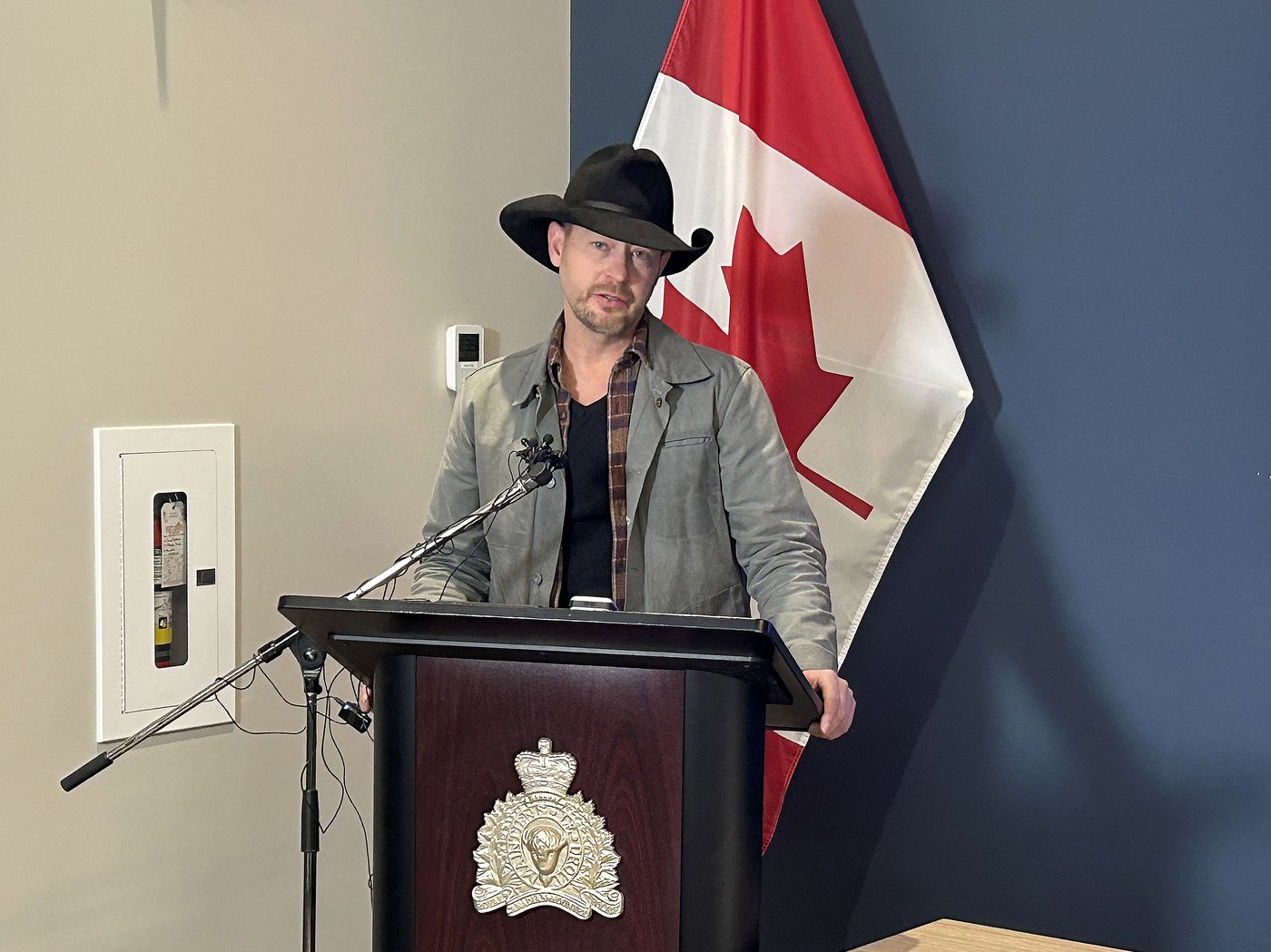 'Force, fraud and coercion': Alberta RCMP lay sex trafficking charges | iNFOnews.ca