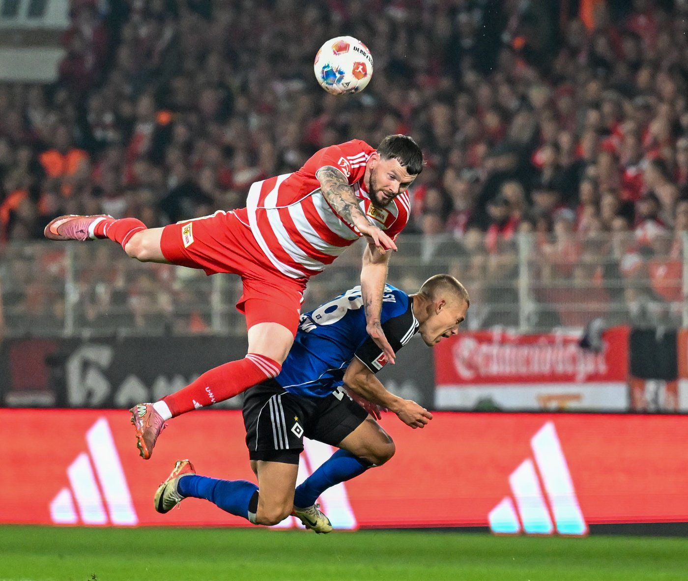 Fans enjoy firework festival as Union Berlin held 0-0 by Hamburg in Bundesliga | iNFOnews.ca Fans enjoy firework festival as Union Berlin held 0-0 by Hamburg in Bundesliga | iNFOnews.ca