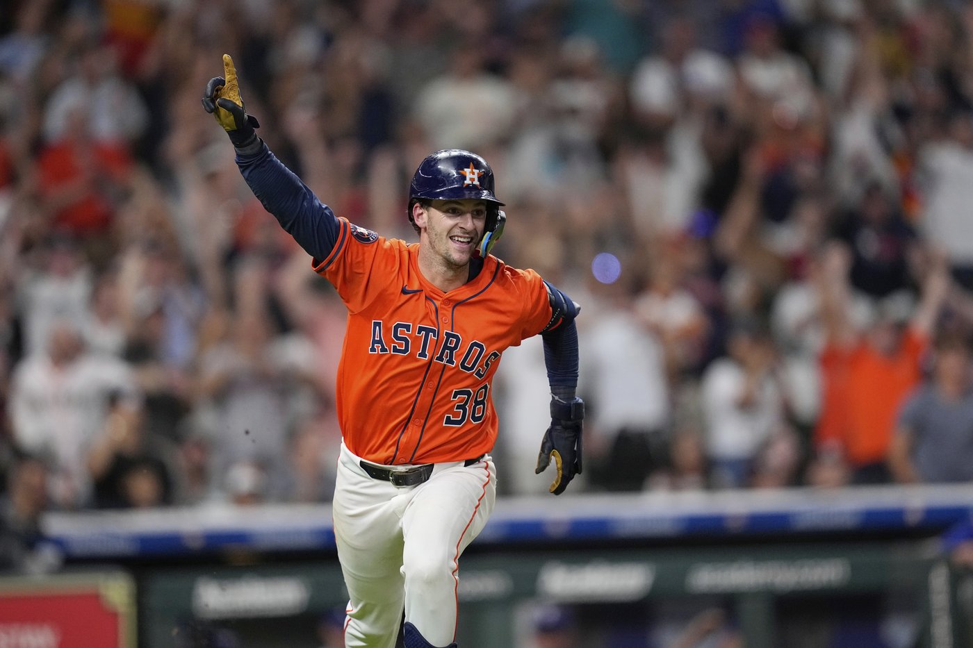 Zack Short hits an RBI single in 11th inning to lift Astros over Rangers 5-4 | iNFOnews.ca Zack Short hits an RBI single in 11th inning to lift Astros over Rangers 5-4 | iNFOnews.ca