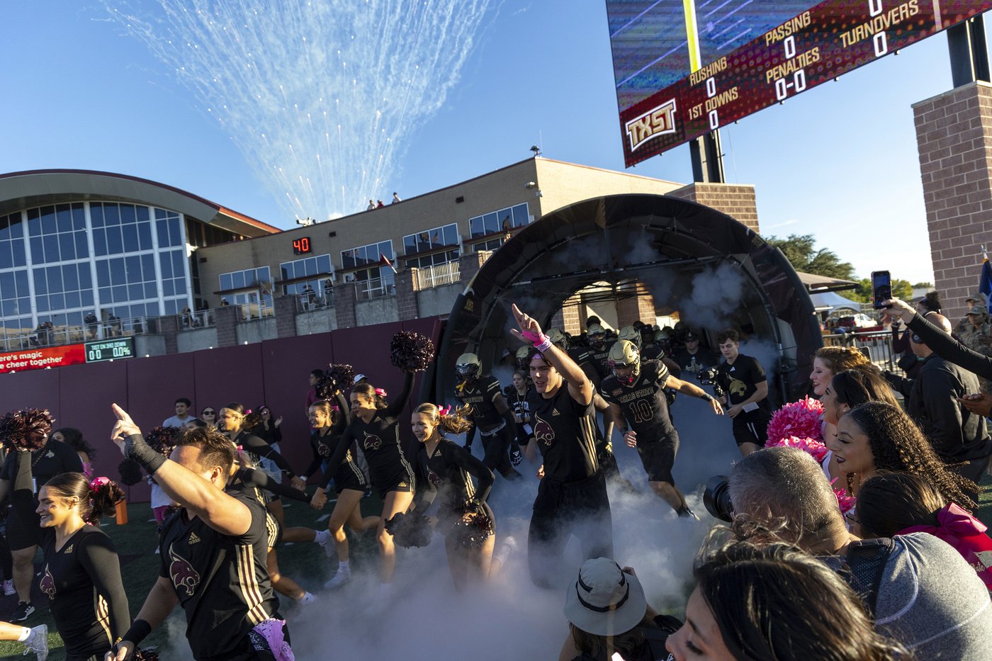 Rebuilding Pac-12 gets its needed 8th football school with addition of Texas State | iNFOnews.ca Rebuilding Pac-12 gets its needed 8th football school with addition of Texas State | iNFOnews.ca