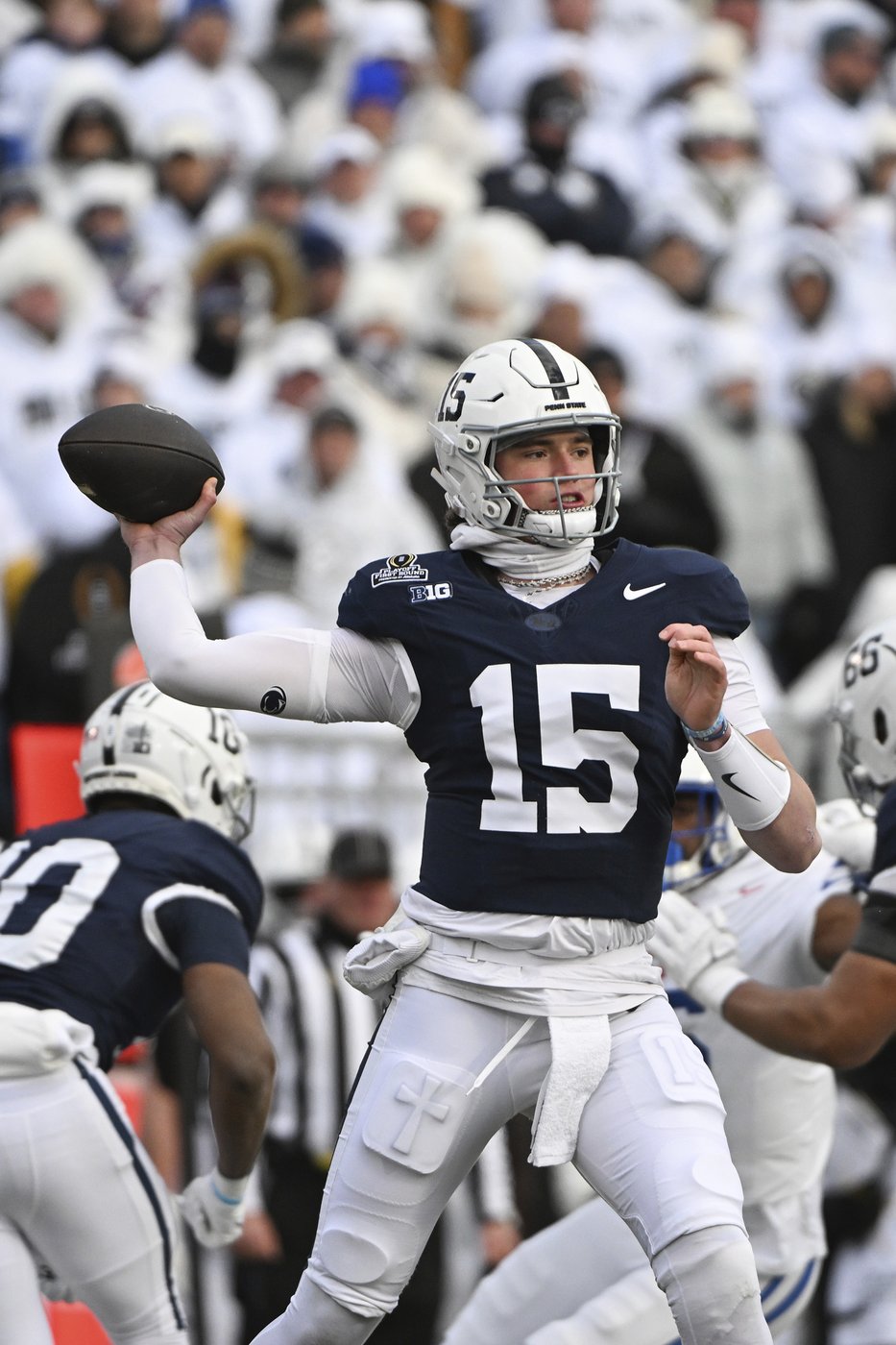 Former walk-on DeLuca provides early spark, Penn State drills SMU 38-10 in CFP; Boise State up next | iNFOnews.ca Former walk-on DeLuca provides early spark, Penn State drills SMU 38-10 in CFP; Boise State up next | iNFOnews.ca