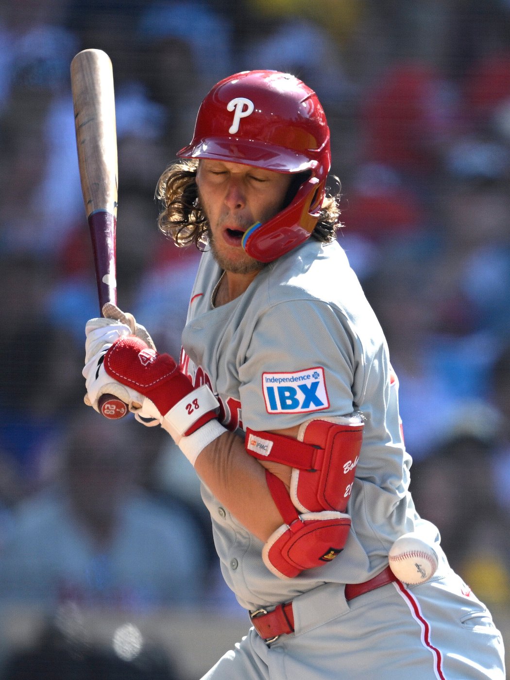 Phillies third baseman Bohm leaves game against the Padres with a bruised rib cage | iNFOnews.ca Phillies third baseman Bohm leaves game against the Padres with a bruised rib cage | iNFOnews.ca
