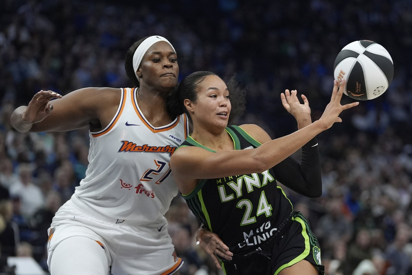 Lynx ease past the Mercury 88-65 behind Napheesa Collier's 18 points, 11 rebounds | iNFOnews.ca Lynx ease past the Mercury 88-65 behind Napheesa Collier's 18 points, 11 rebounds | iNFOnews.ca