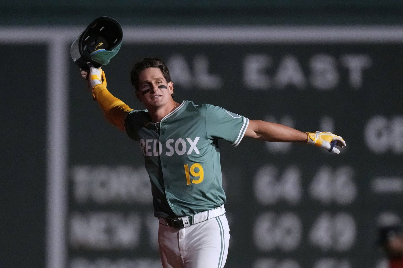 Roman Anthony's walk-off single lifts Red Sox over Astros 2-1 in 10 innings | iNFOnews.ca