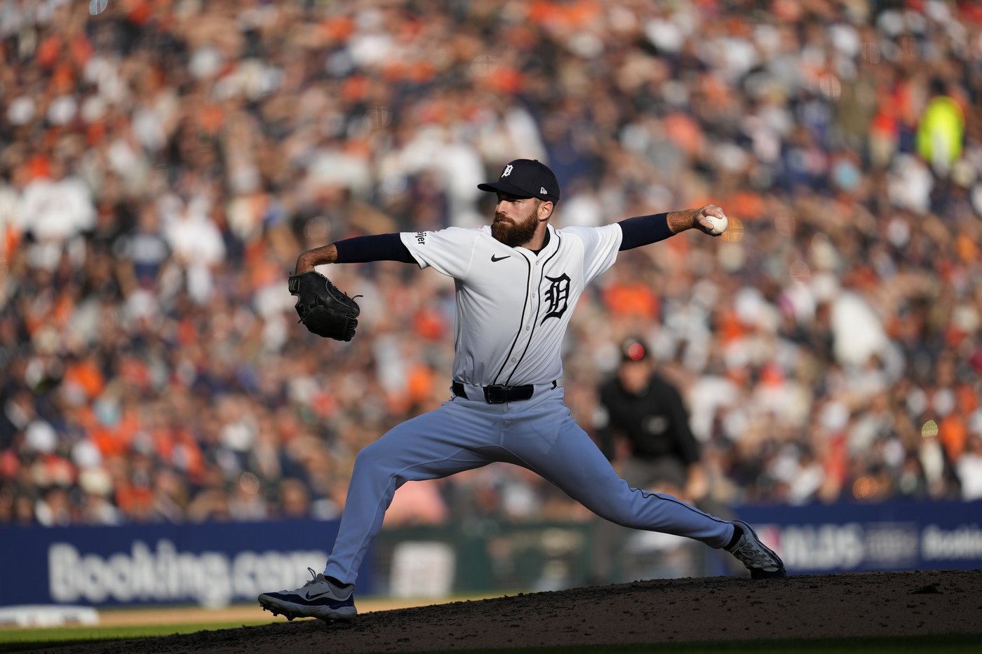 Tigers blank Guardians 3-0 in ALDS with clutch hitting , strong pitching to lead series 2-1 | iNFOnews.ca Tigers blank Guardians 3-0 in ALDS with clutch hitting , strong pitching to lead series 2-1 | iNFOnews.ca