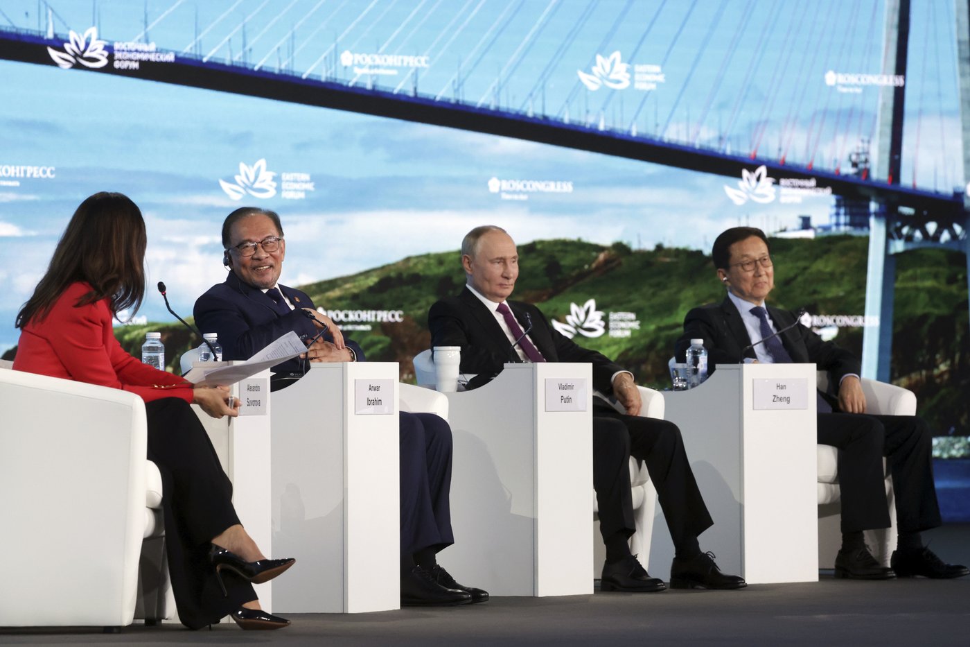 How Putin views the choice between Harris and Trump, and what the election means for Russia | iNFOnews.ca