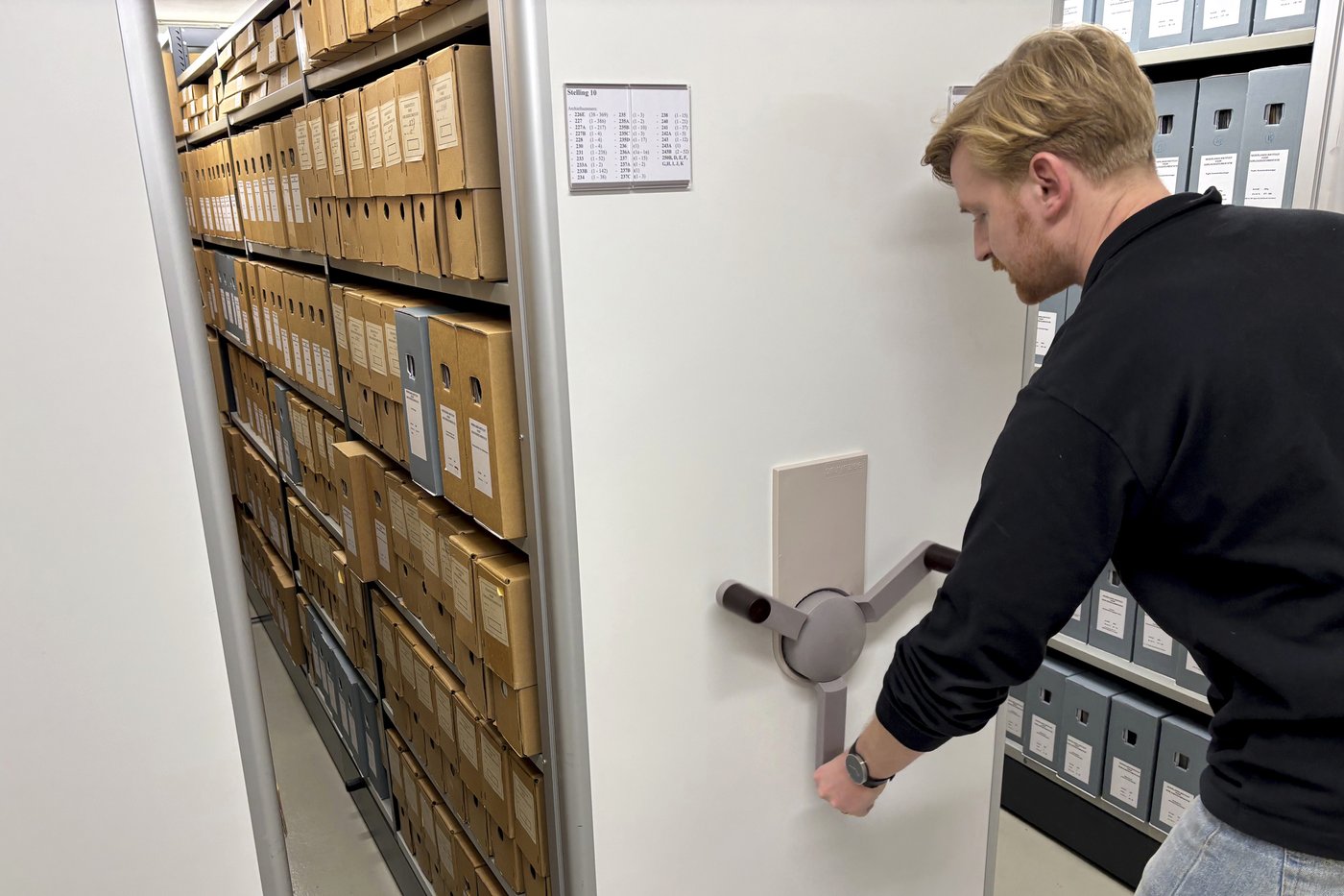 Dutch delve into family pasts as the names of accused Nazi collaborators released | iNFOnews.ca Dutch delve into family pasts as the names of accused Nazi collaborators released | iNFOnews.ca