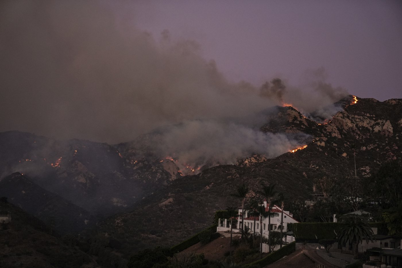 Hurricane-force winds bear down on California, latest in stretch of extreme weather | iNFOnews.ca