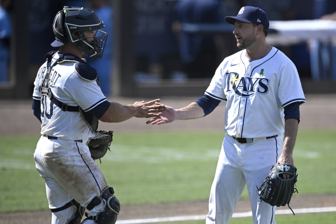 Rays rout Blue Jays 13-0 behind Lowe, Pepiot for 5-game winning streak | iNFOnews.ca
