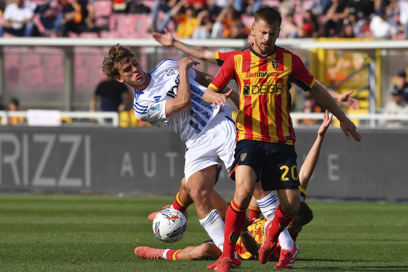 Lecce's Serie A match at Atalanta postponed following death of physio | iNFOnews.ca