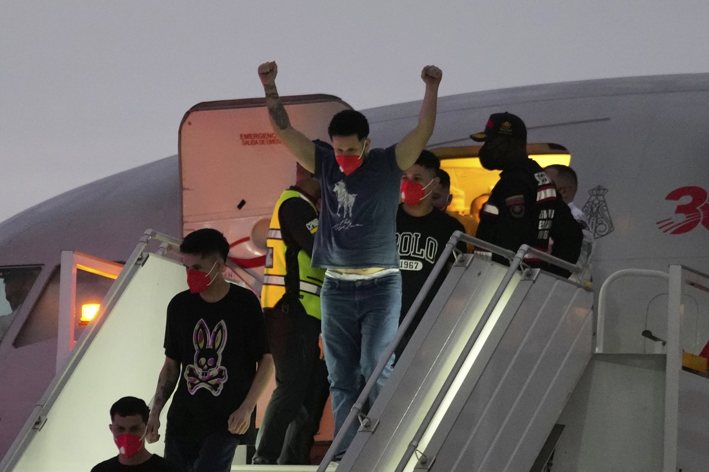 Migrant sent to El Salvador prison by the Trump administration says he was beaten by guards | iNFOnews.ca Migrant sent to El Salvador prison by the Trump administration says he was beaten by guards | iNFOnews.ca