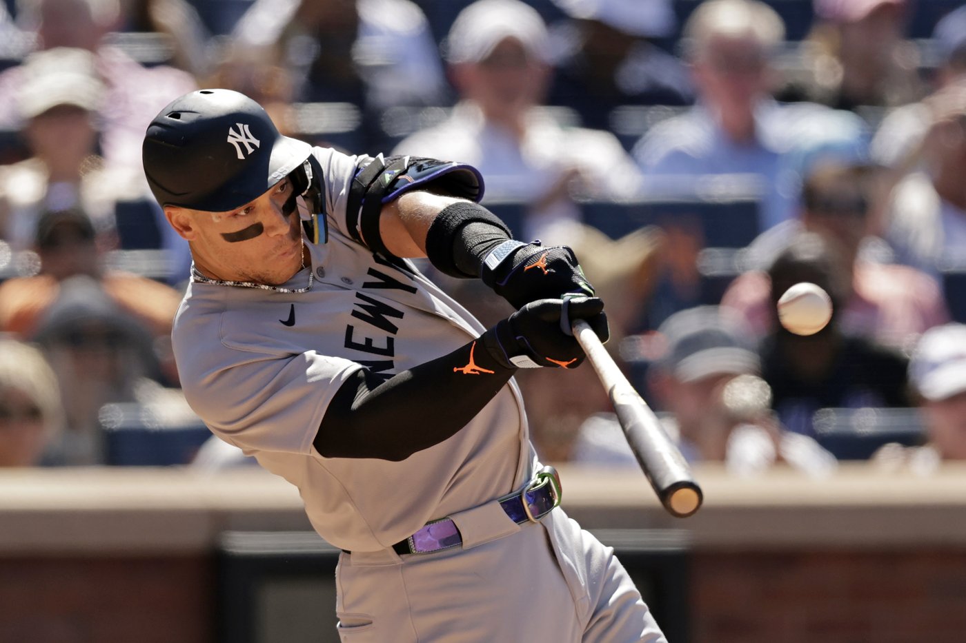 Judge's 33rd homer, double play started by Bellinger leads Yankees over Mets, stopping 6-game slide | iNFOnews.ca Judge's 33rd homer, double play started by Bellinger leads Yankees over Mets, stopping 6-game slide | iNFOnews.ca