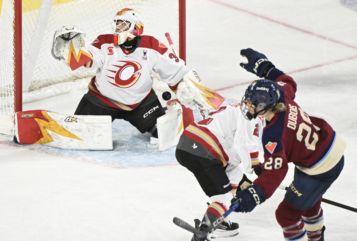 Charge moving on from 4OT loss to Victoire as PWHL playoff hockey makes Ottawa debut | iNFOnews.ca Charge moving on from 4OT loss to Victoire as PWHL playoff hockey makes Ottawa debut | iNFOnews.ca