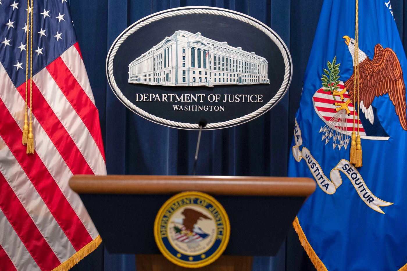 Trump taps longtime investigator to serve as next Justice Department watchdog | iNFOnews.ca Trump taps longtime investigator to serve as next Justice Department watchdog | iNFOnews.ca