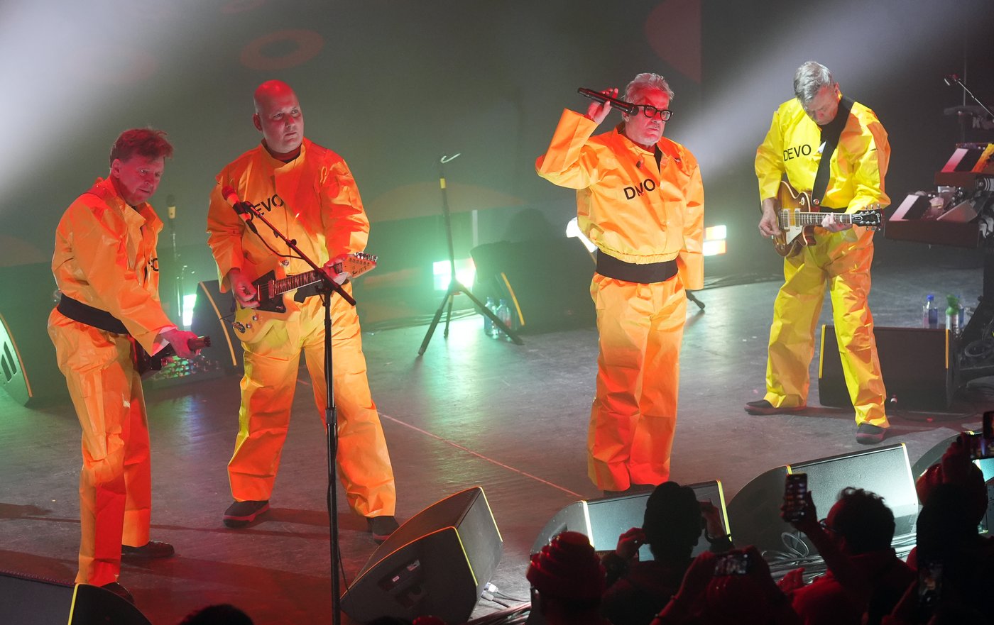 The story behind Devo’s ‘Whip It’ and their misunderstood legacy | iNFOnews.ca The story behind Devo’s ‘Whip It’ and their misunderstood legacy | iNFOnews.ca