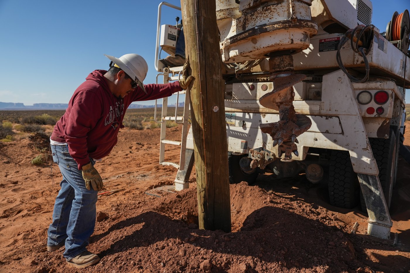 On Navajo Nation, a push to electrify more homes on the vast reservation | iNFOnews.ca