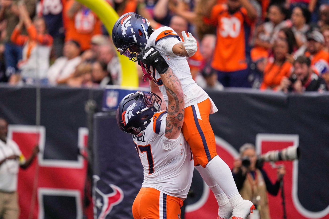 Denver Broncos defy odds with 6-game winning streak despite flaws on offense and special teams | iNFOnews.ca Denver Broncos defy odds with 6-game winning streak despite flaws on offense and special teams | iNFOnews.ca