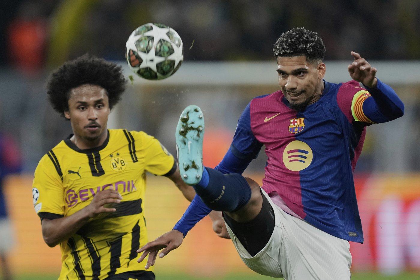 Barcelona advances to Champions League semifinals despite first loss of the year | iNFOnews.ca