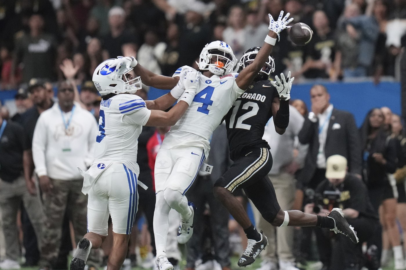 BYU stymies Sanders, Hunter in 36-14 victory over Colorado in Alamo Bowl | iNFOnews.ca BYU stymies Sanders, Hunter in 36-14 victory over Colorado in Alamo Bowl | iNFOnews.ca