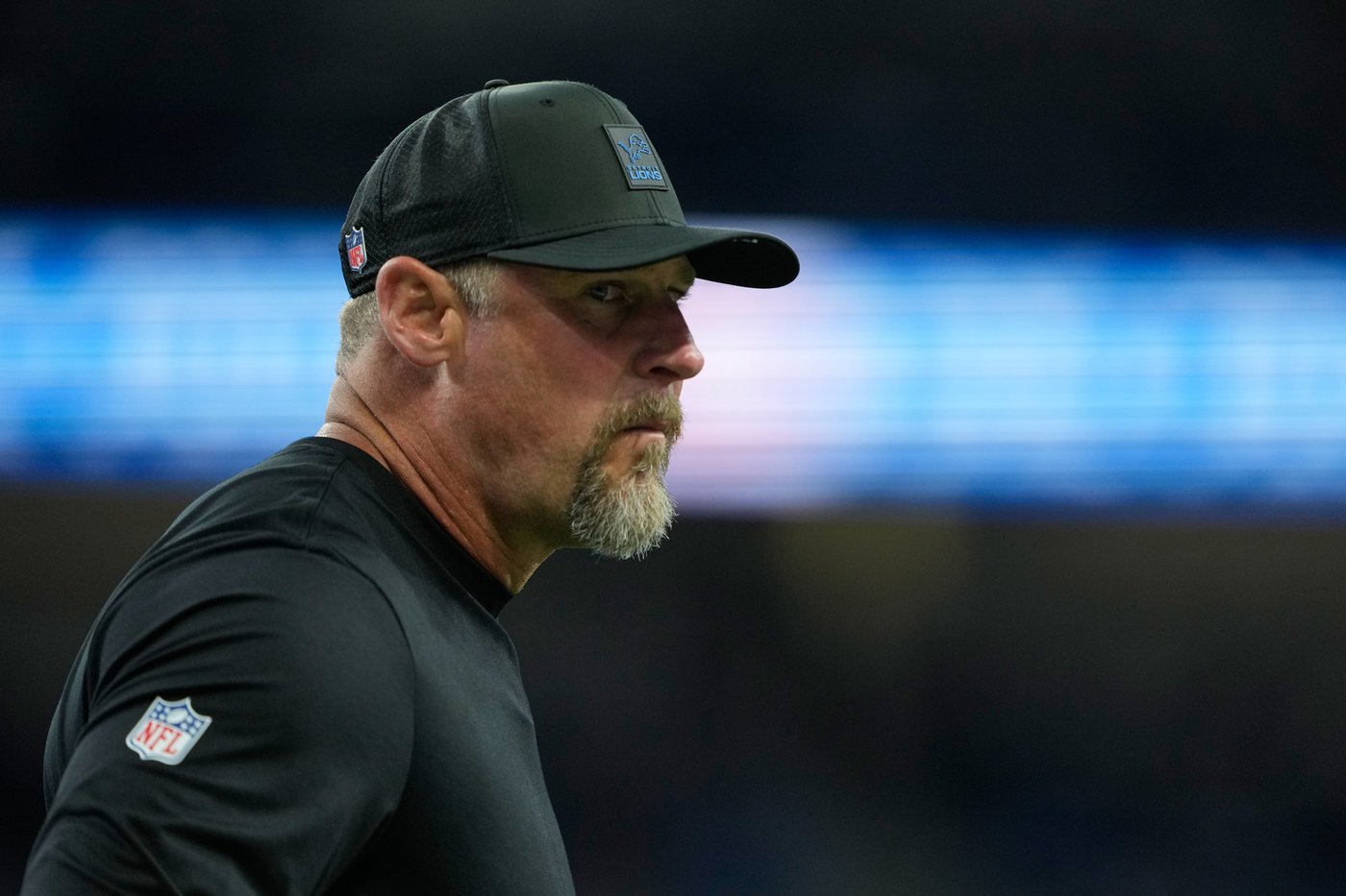 Lions' Dan Campbell feels for Commanders' Dan Quinn, who took blame for Jayden Daniels' injury | iNFOnews.ca