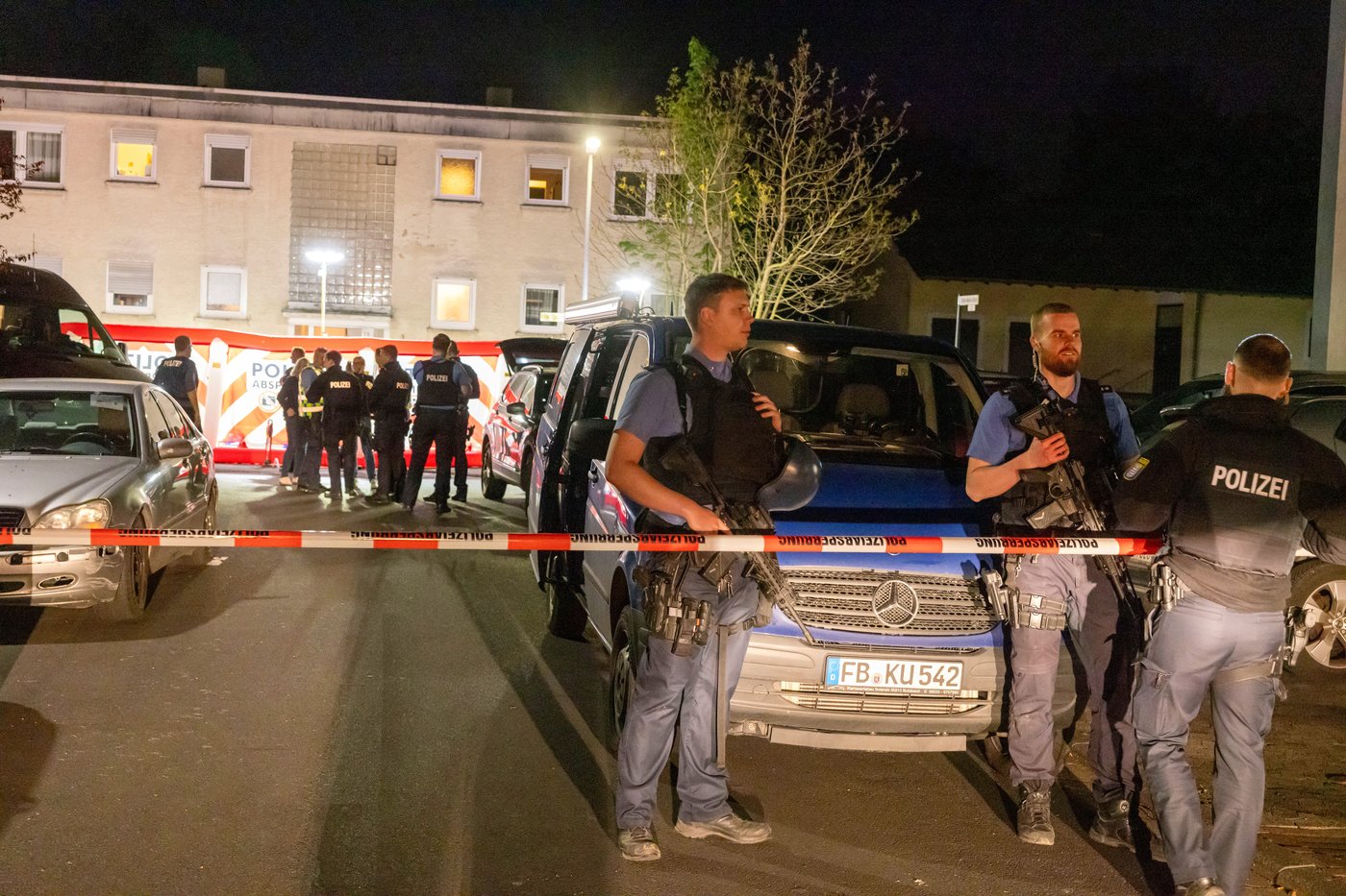 Police in central Germany hunt for a suspect on the run after 2 people were shot dead | iNFOnews.ca