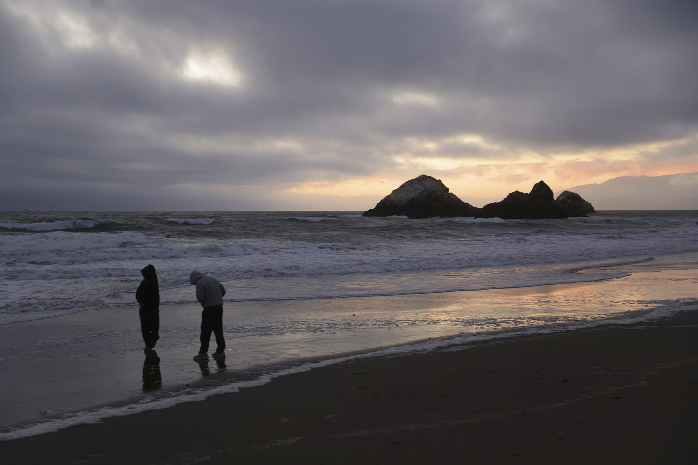 Tsunami warnings fading after one of the largest earthquakes ever recorded. Here's what to know | iNFOnews.ca Tsunami warnings fading after one of the largest earthquakes ever recorded. Here's what to know | iNFOnews.ca