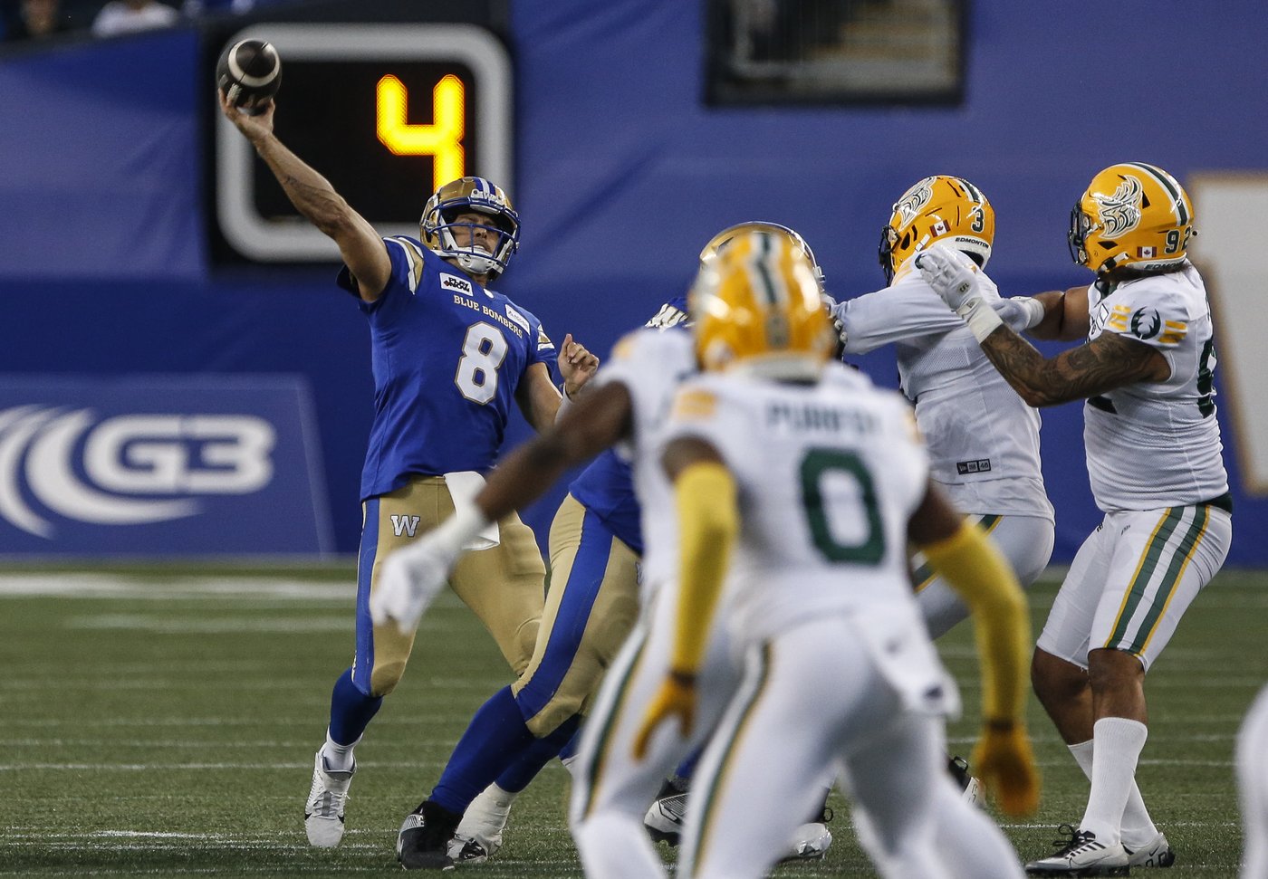 Zach Collaros, Rollan Milligan Jr., earn CFL top performer honours | iNFOnews.ca