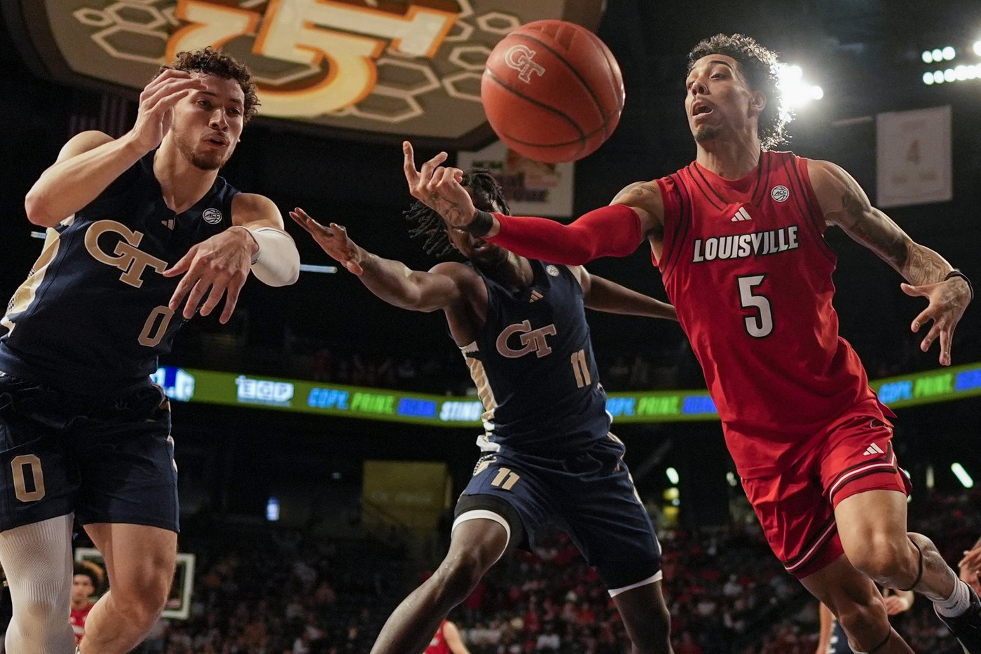 Terry's 23 points help Georgia Tech beat No. 21 Louisville 77-70 to end Cards' 10-game win streak | iNFOnews.ca