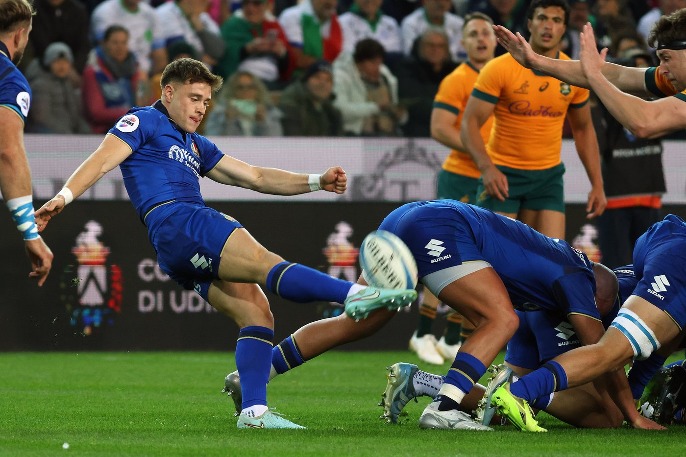 Italy beats Wallabies again thanks to backs with Australian heritage | iNFOnews.ca