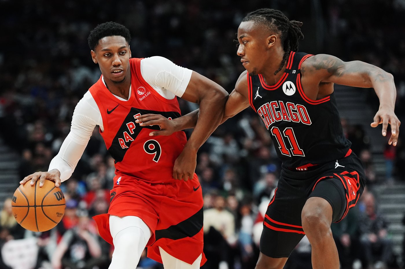 Bulls hold off late Raptors charge as Toronto centre Jakob Poeltl leaves game early | iNFOnews.ca Bulls hold off late Raptors charge as Toronto centre Jakob Poeltl leaves game early | iNFOnews.ca