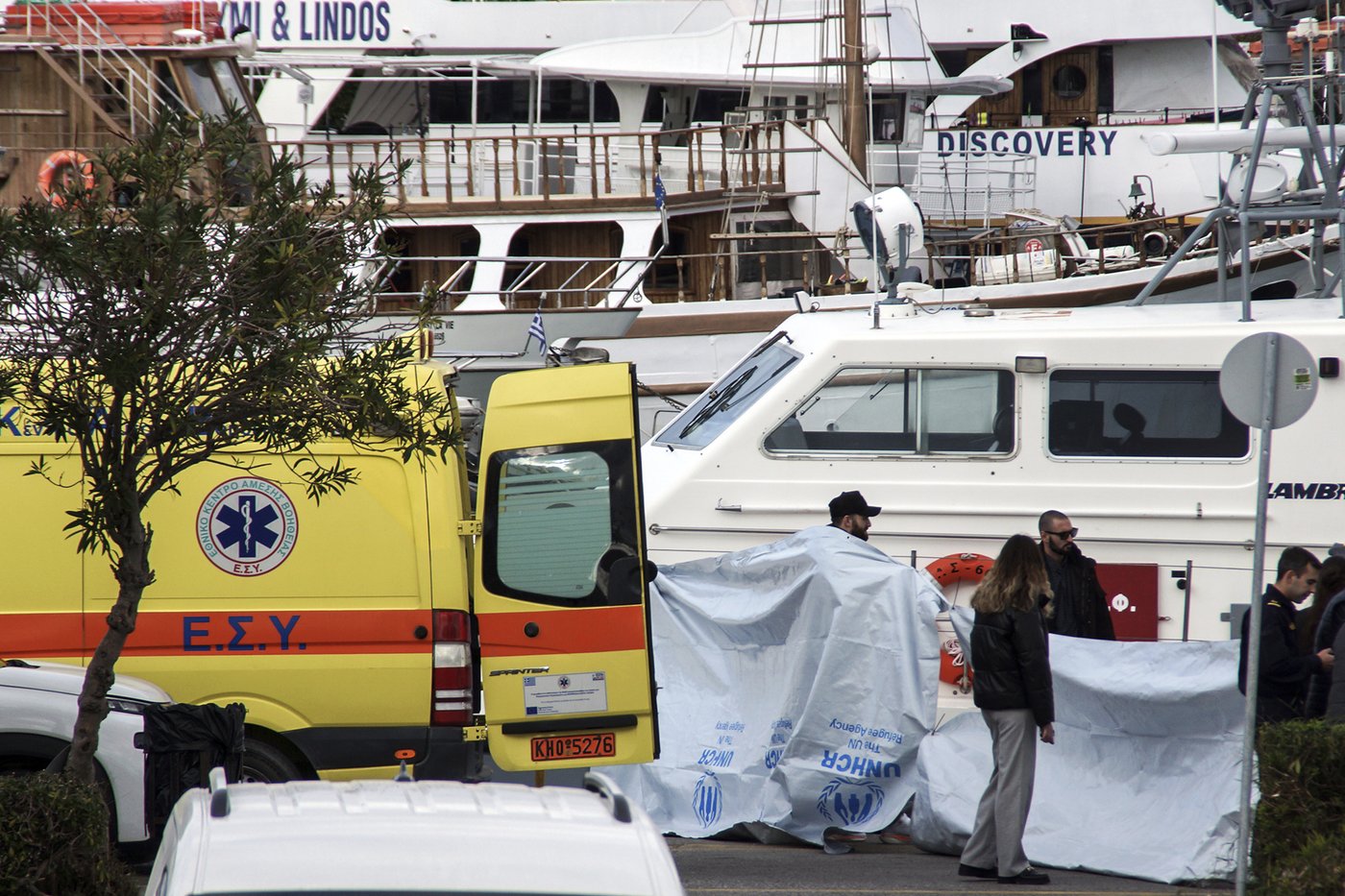 Greek authorities say boat capsizing victims and survivors were from Afghanistan. 2 Turks arrested | iNFOnews.ca Greek authorities say boat capsizing victims and survivors were from Afghanistan. 2 Turks arrested | iNFOnews.ca