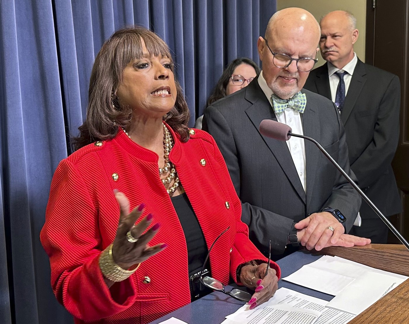 Panel advises Illinois commemorate its role in helping slaves escape the South | iNFOnews.ca