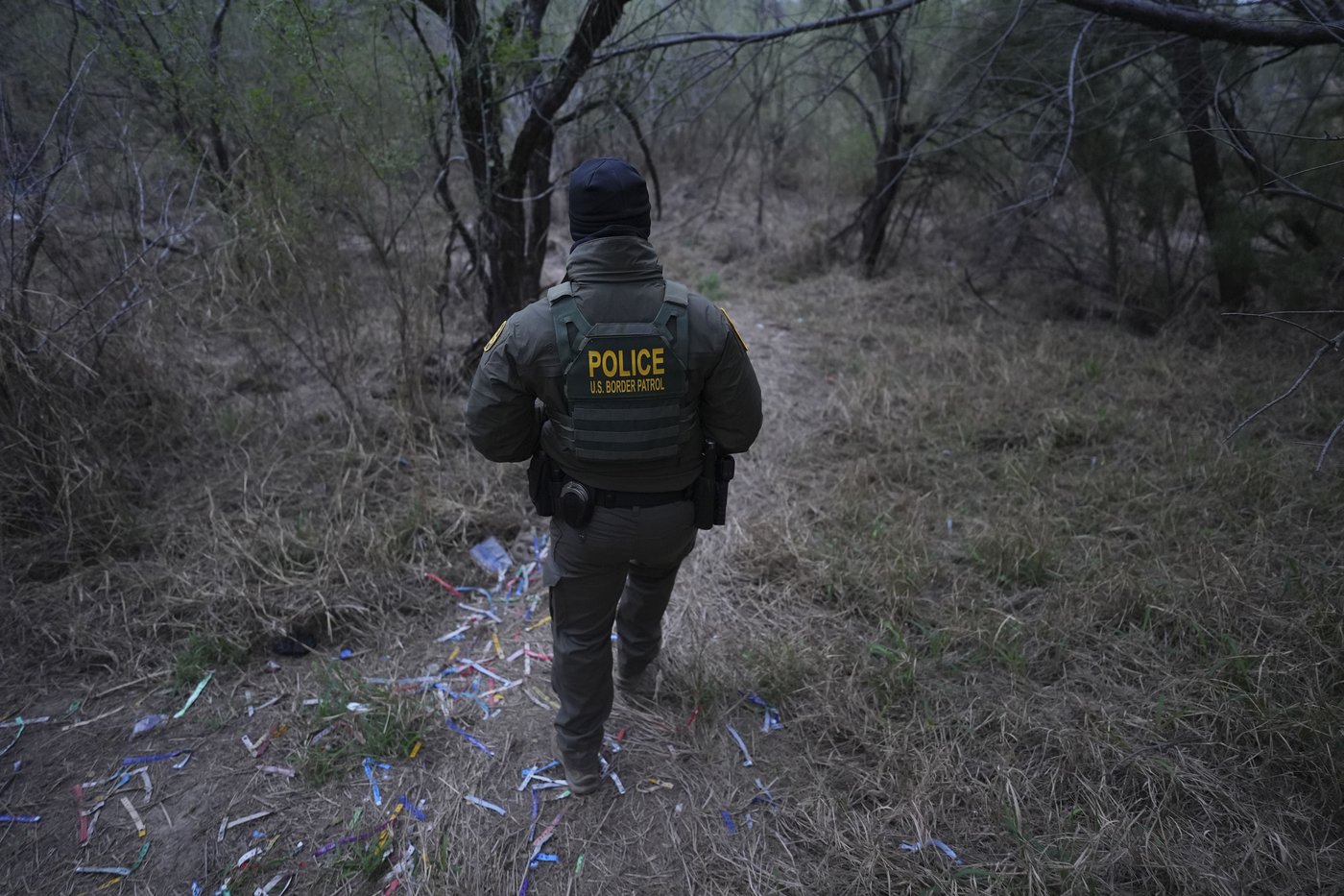 Idle buses, empty Border Patrol boats: Arrests for illegal crossings fall in the Rio Grande Valley | iNFOnews.ca
