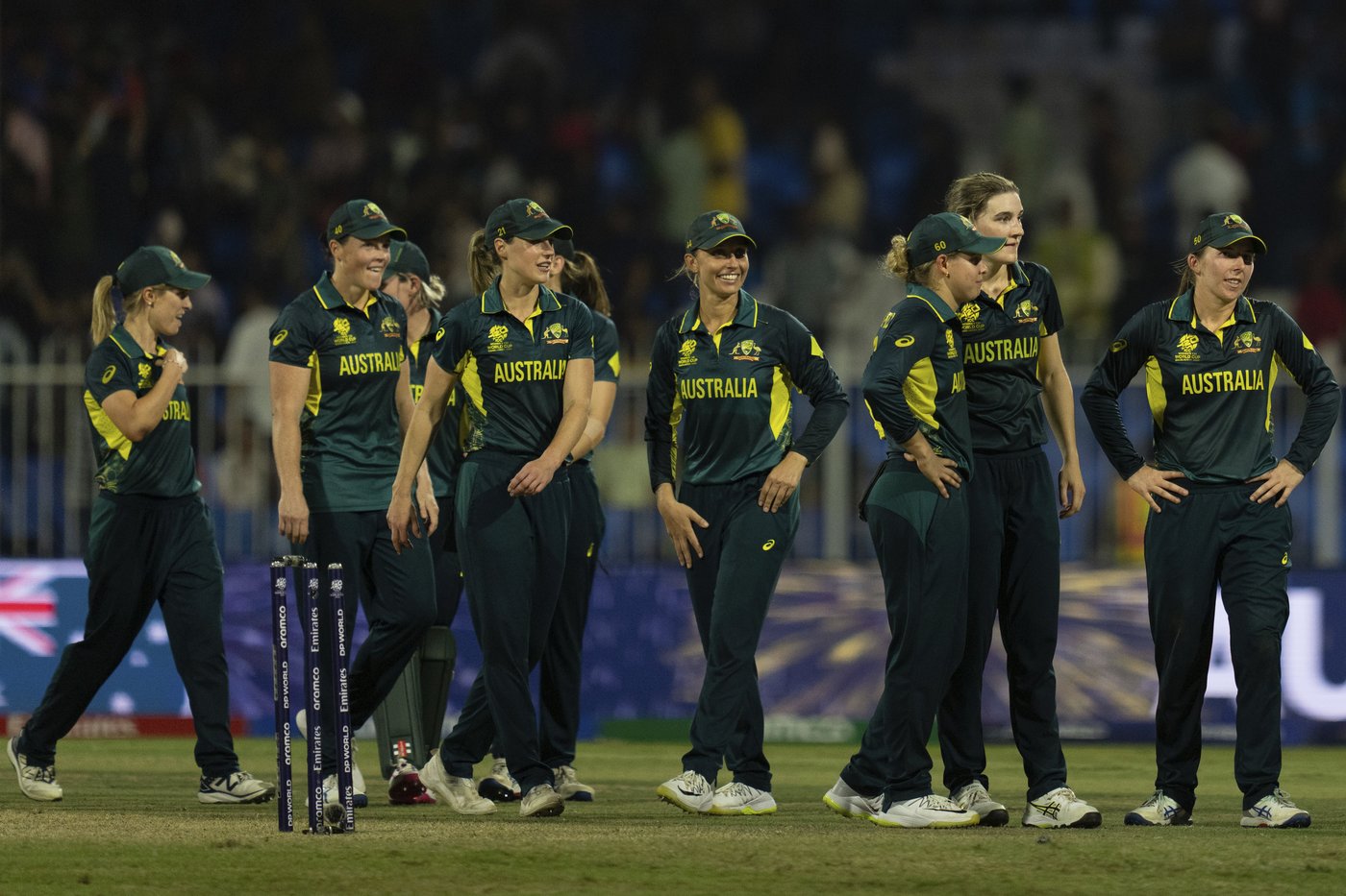 Australia takes 4 India wickets in last over to reach knockout stage at Women’s T20 World Cup | iNFOnews.ca Australia takes 4 India wickets in last over to reach knockout stage at Women’s T20 World Cup | iNFOnews.ca