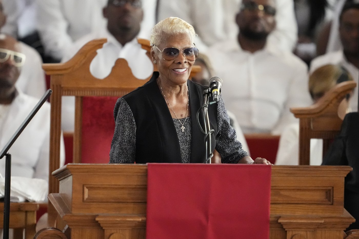 Cissy Houston mourned by Dionne Warwick, politicians and more at longtime church | iNFOnews.ca