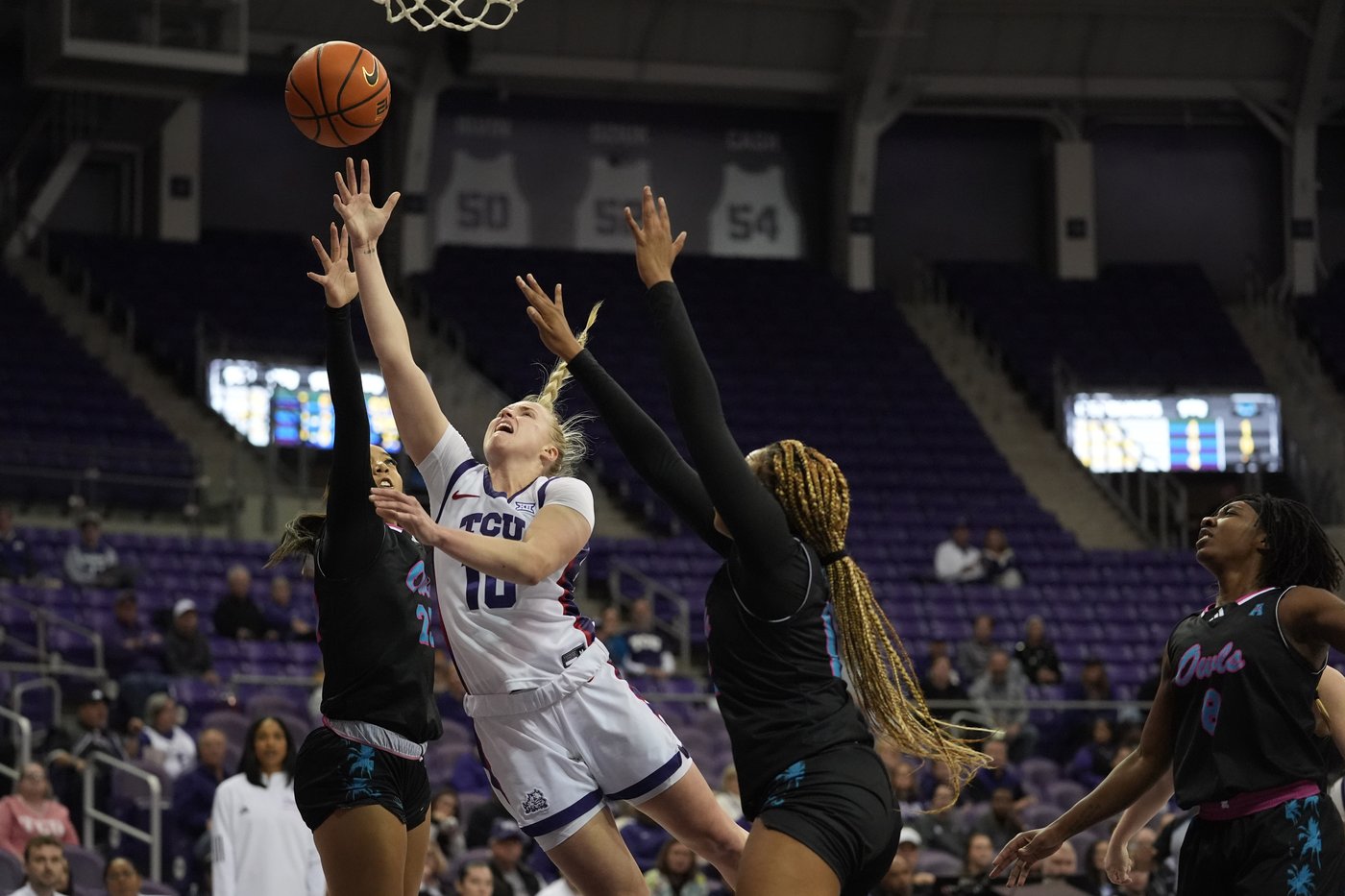 No. 9 TCU women improve to 9-0 with win over FAU in their first ever as a top 10 team | iNFOnews.ca