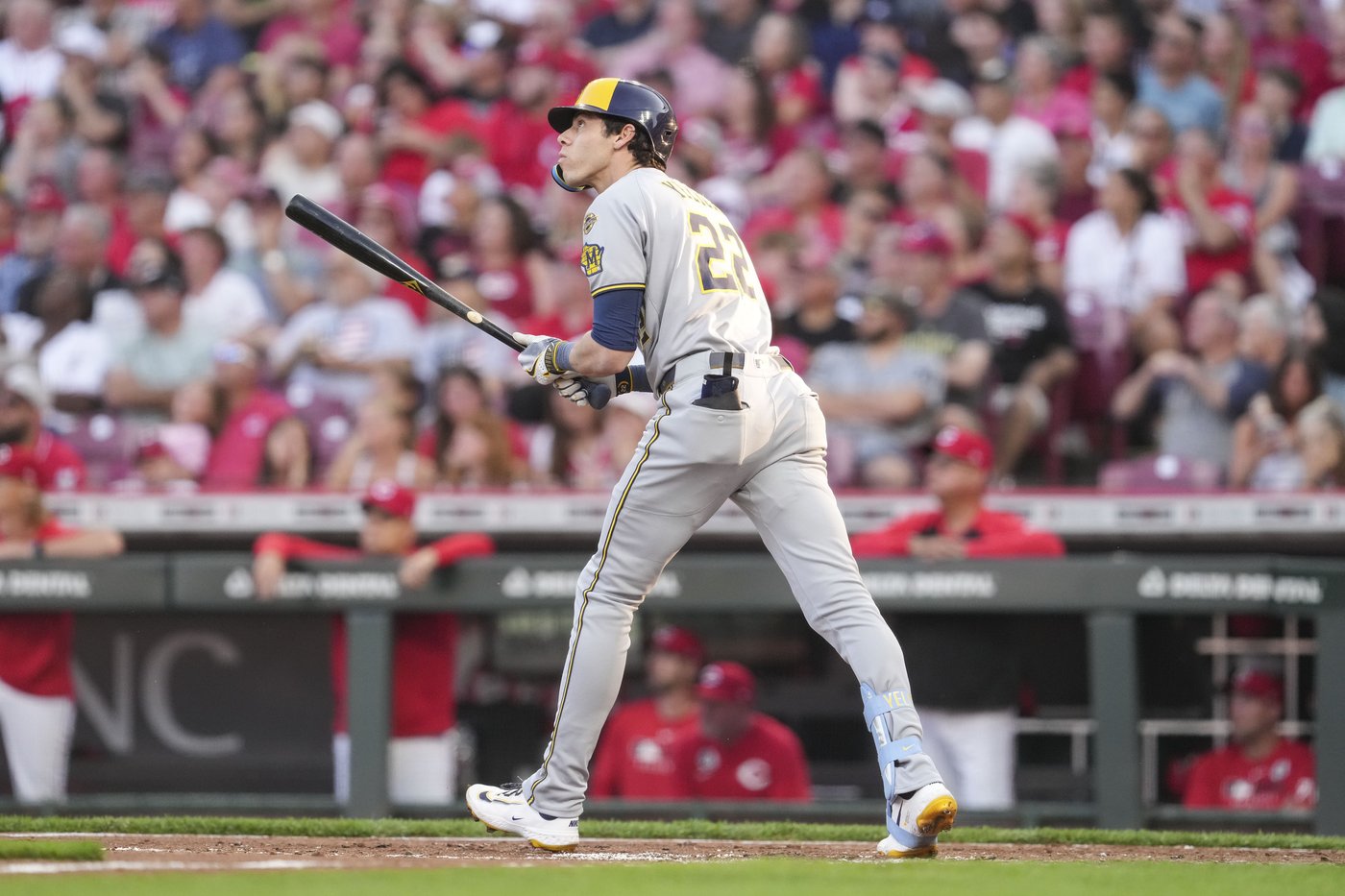 Christian Yelich's homer powers Brewers to 8th straight win, beating Reds 3-2 | iNFOnews.ca Christian Yelich's homer powers Brewers to 8th straight win, beating Reds 3-2 | iNFOnews.ca