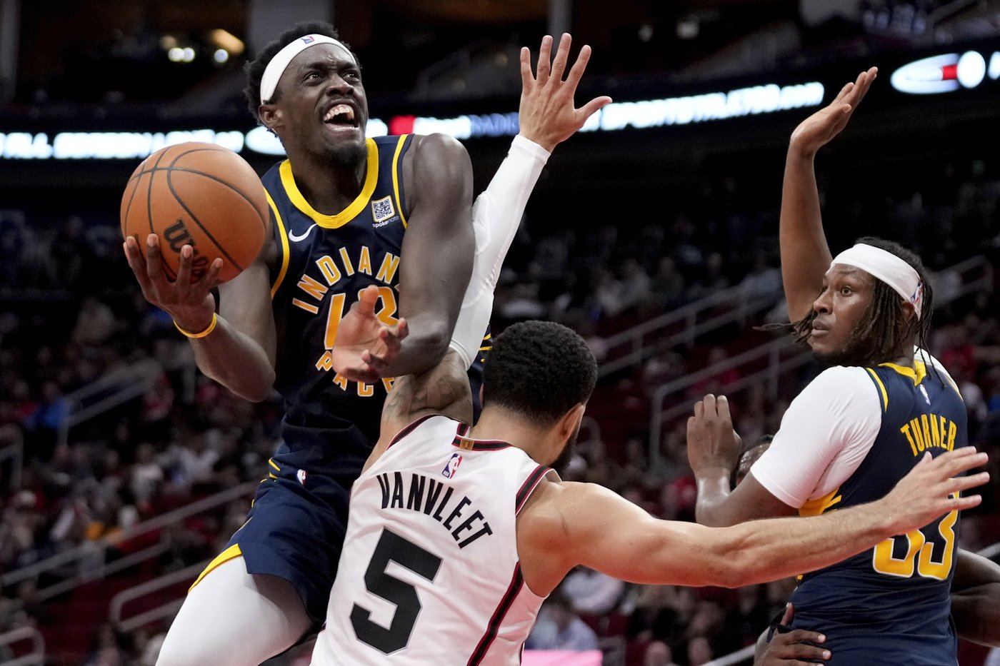 Sengun scores season-high 31 as Rockets cruise to 130-113 win over Pacers | iNFOnews.ca Sengun scores season-high 31 as Rockets cruise to 130-113 win over Pacers | iNFOnews.ca