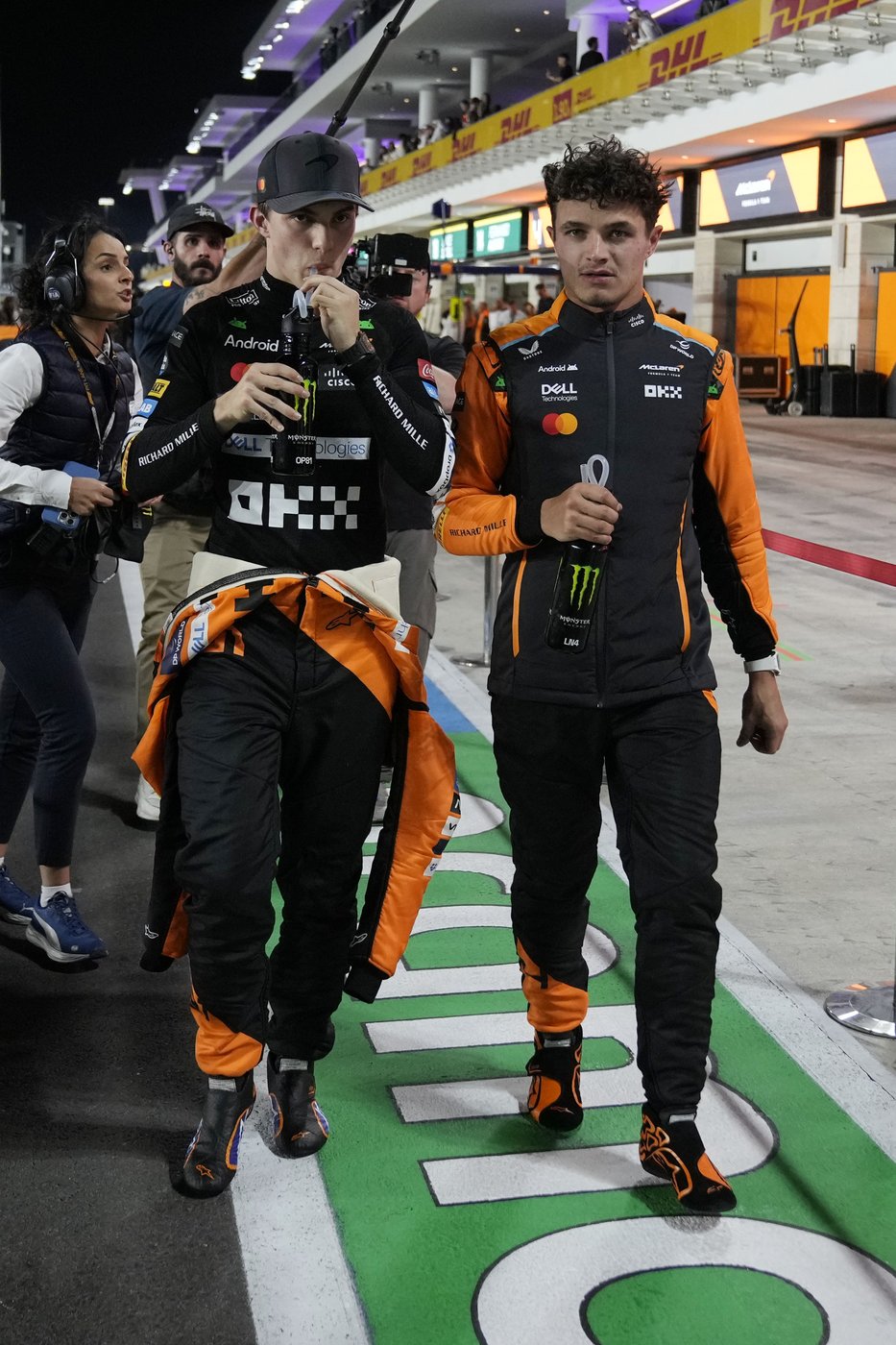 Norris defies orders to help Piastri and Verstappen loses the Qatar pole to Russell | iNFOnews.ca Norris defies orders to help Piastri and Verstappen loses the Qatar pole to Russell | iNFOnews.ca