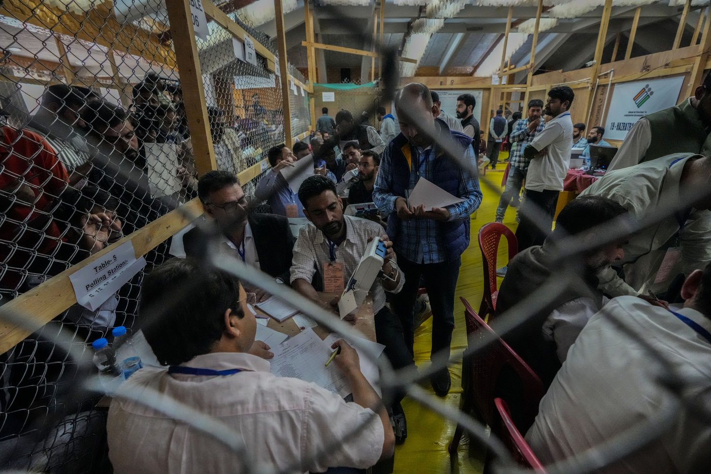 Votes are being counted in the election for a truncated government in Indian-controlled Kashmir | iNFOnews.ca Votes are being counted in the election for a truncated government in Indian-controlled Kashmir | iNFOnews.ca