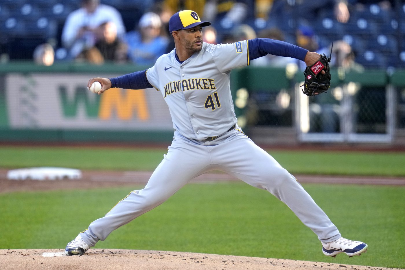 Phillies add depth to bullpen with $4 million, 1-year deal for reliever Joe Ross | iNFOnews.ca Phillies add depth to bullpen with $4 million, 1-year deal for reliever Joe Ross | iNFOnews.ca