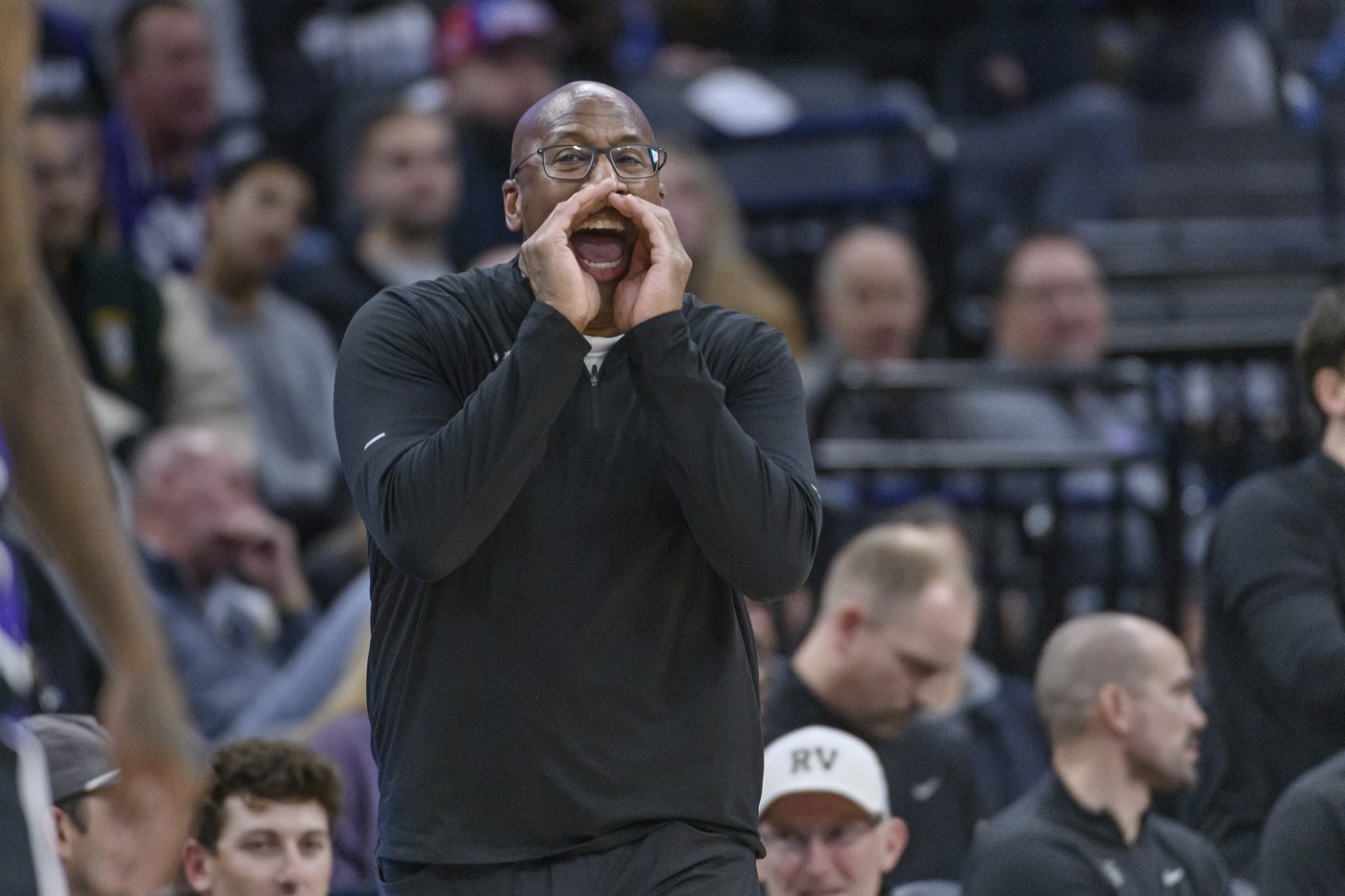 Kings fire coach Mike Brown less than halfway through his 3rd season | iNFOnews.ca Kings fire coach Mike Brown less than halfway through his 3rd season | iNFOnews.ca