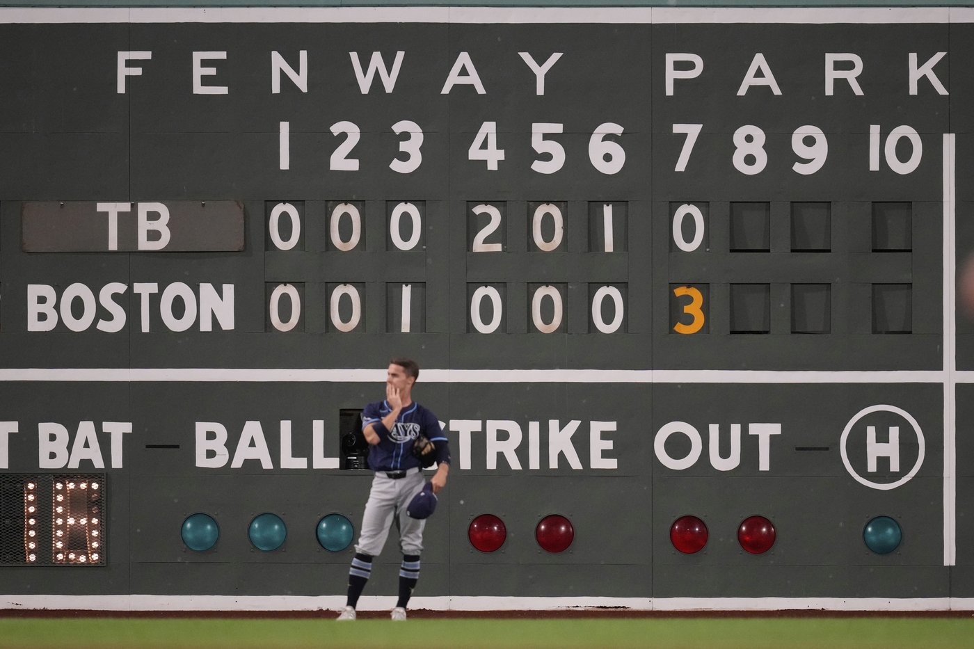 Red Sox score 3 runs in 7th to hold of Rays 4-3, earn season-high 7th straight victory | iNFOnews.ca Red Sox score 3 runs in 7th to hold of Rays 4-3, earn season-high 7th straight victory | iNFOnews.ca