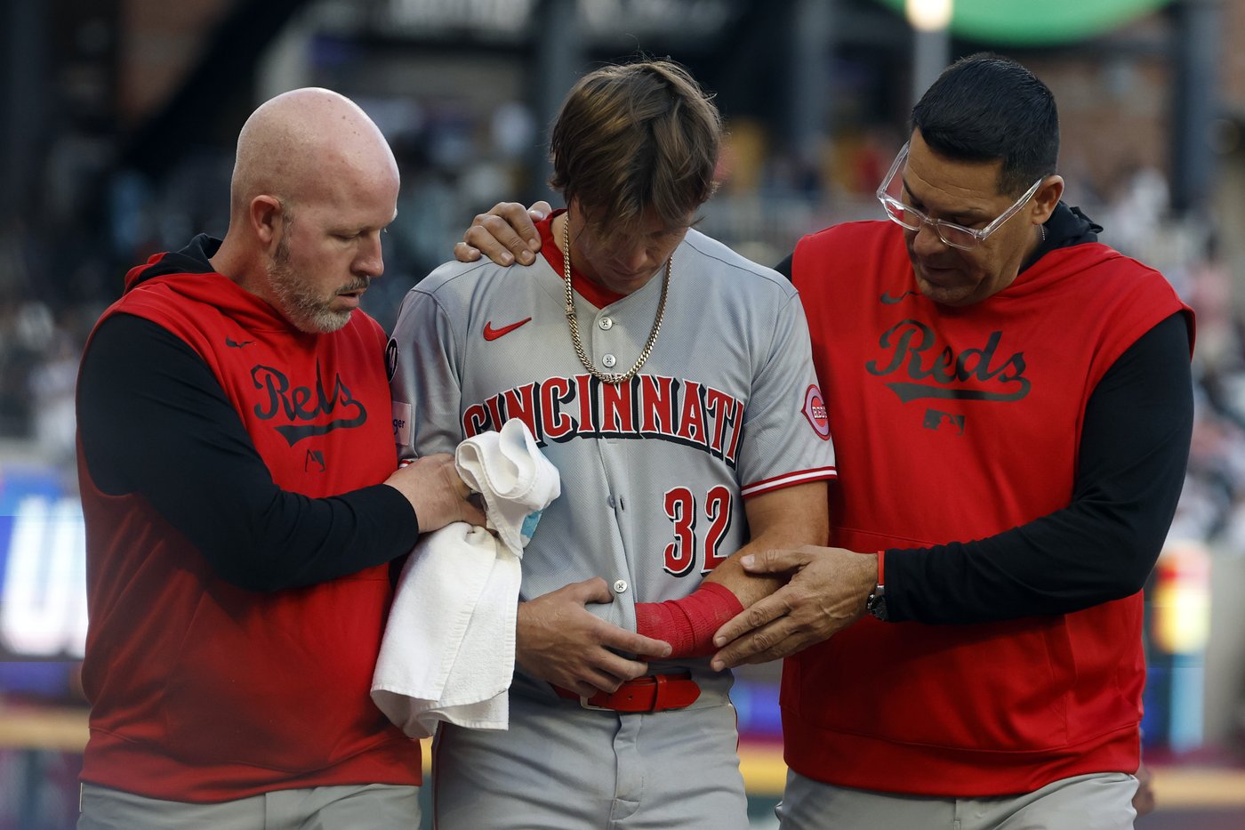 Reds rookie Callihan is expected to miss at least 2 months after surgery for forearm fracture | iNFOnews.ca Reds rookie Callihan is expected to miss at least 2 months after surgery for forearm fracture | iNFOnews.ca