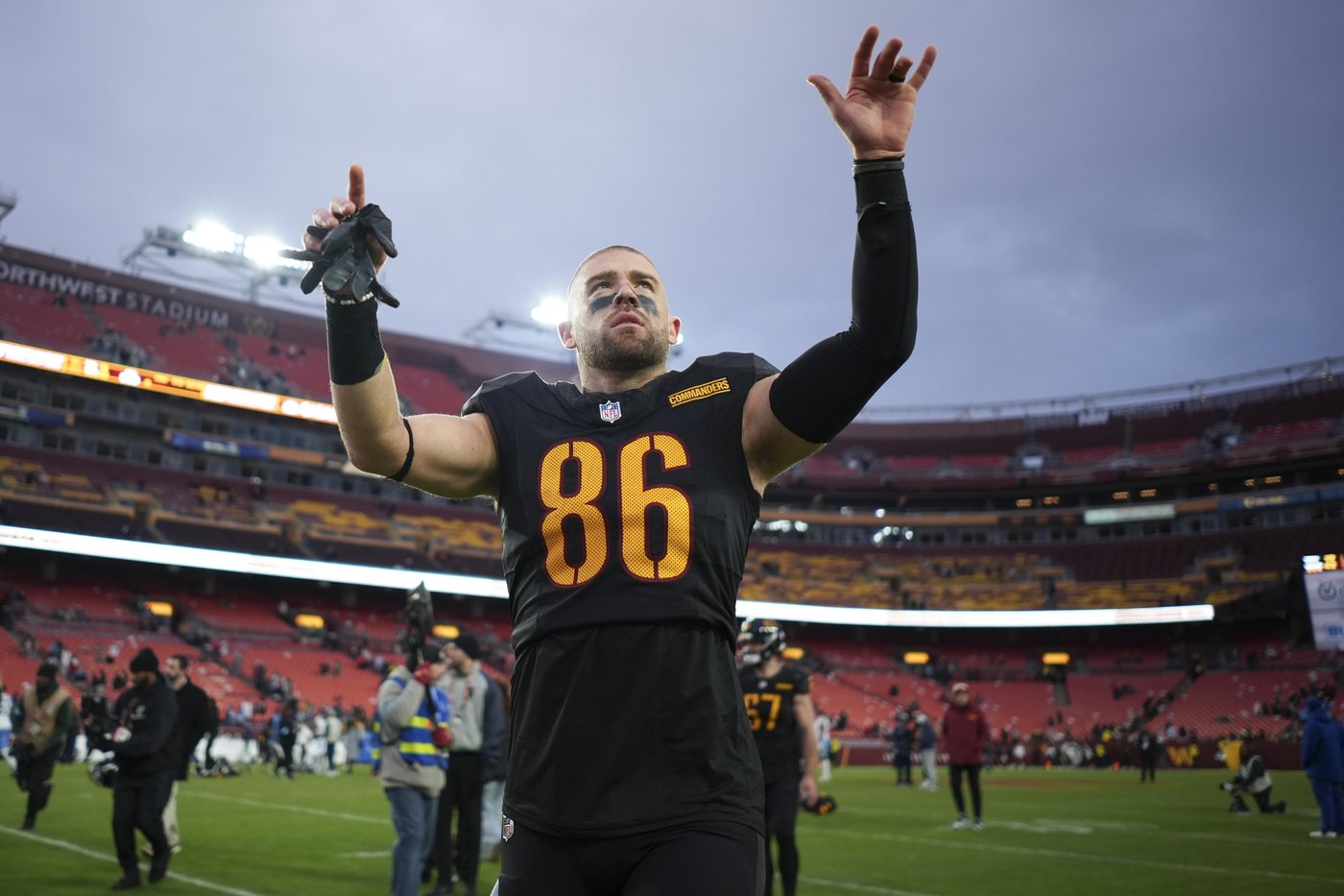 Veteran additions from Wagner to Ertz have the Commanders on track to make the playoffs | iNFOnews.ca
